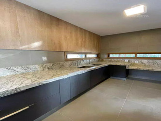 2168035a6737436db2827b1b